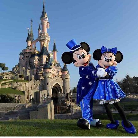 Disney Land Paris - Charmant Logement Apartment บุสซี-แซ็ง-ฌอร์ฌ ภายนอก รูปภาพ