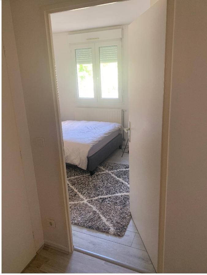 Disney Land Paris - Charmant Logement Apartment บุสซี-แซ็ง-ฌอร์ฌ ภายนอก รูปภาพ
